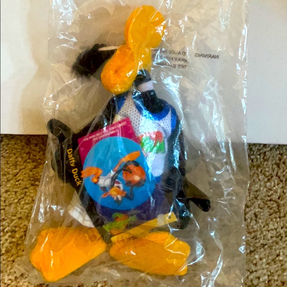 Daffy Duck Warner Bros Space Jam Plush 8” Sealed